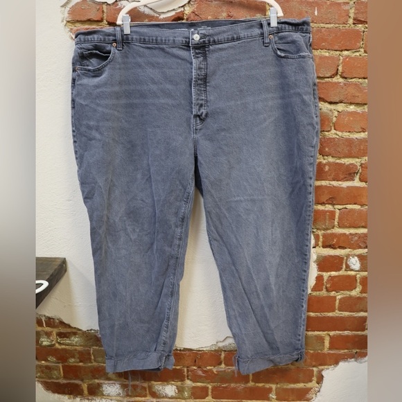 Old Navy Plus Size Slouchy Straight High Rise Jeans - Picture 1 of 6